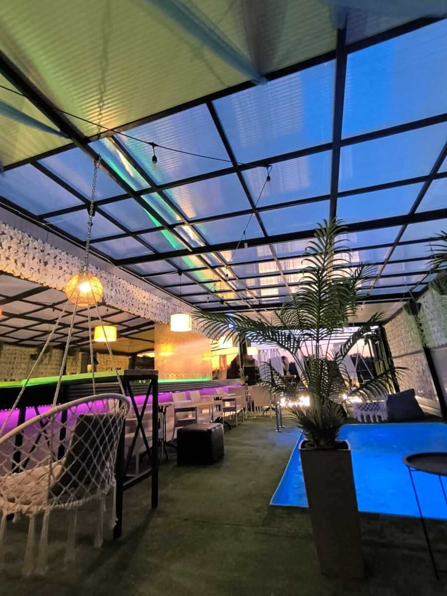 Flow House 1 — Kada je povod za okupljanje. Sava, topli bazen i mogućnost da dobra atmosfera traje koliko želite.